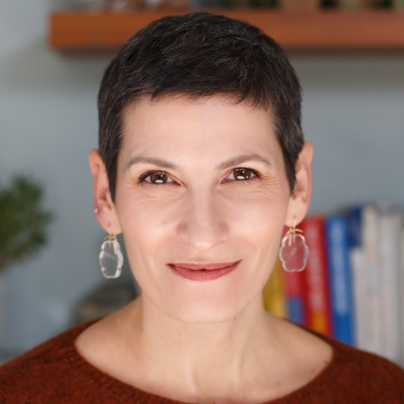 Headshot of Sarah Di Troia, Director, OutcomesAI at Project Evident